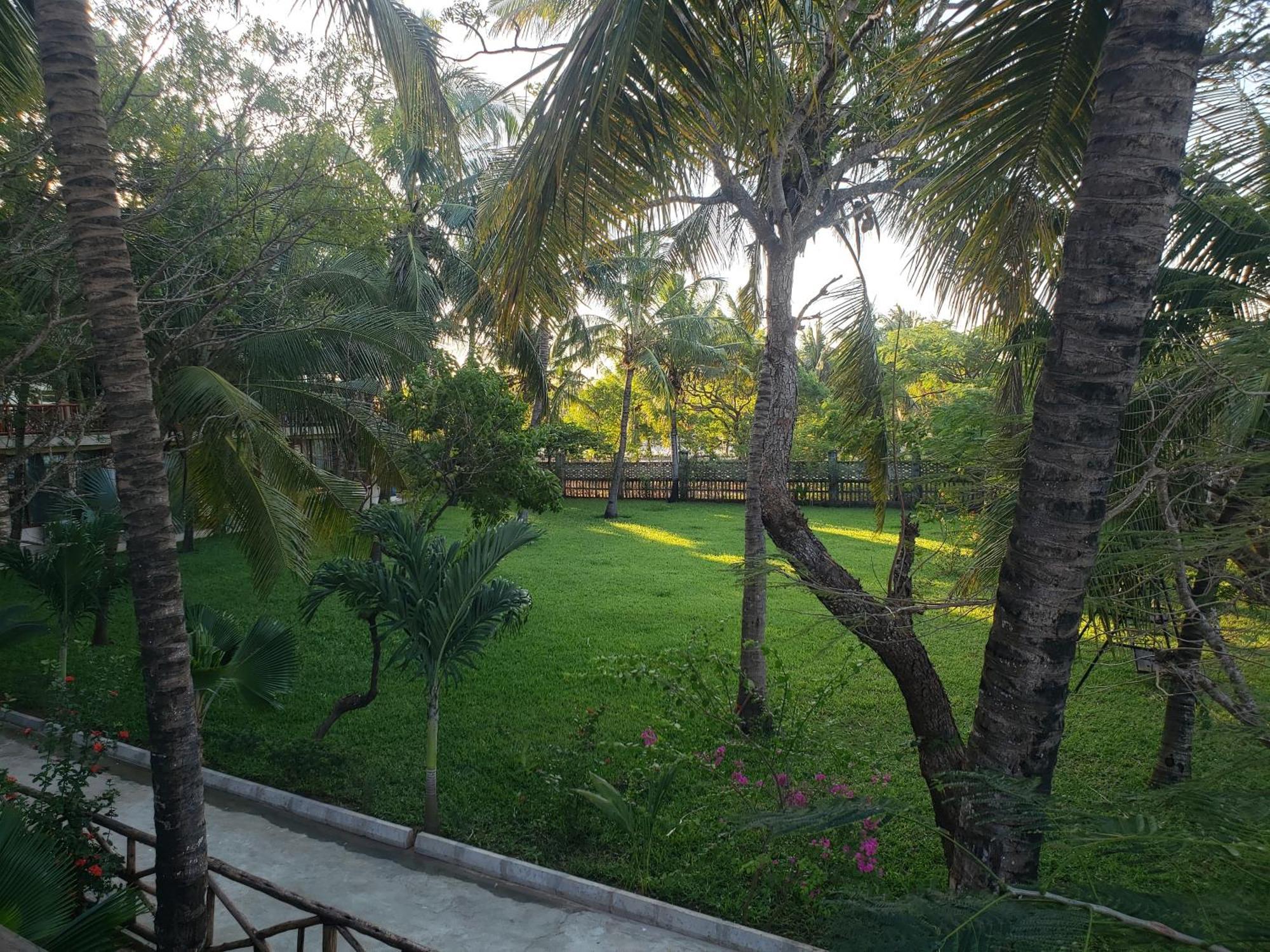 Kwa Mama Village Beach Resort دار السلام المظهر الخارجي الصورة