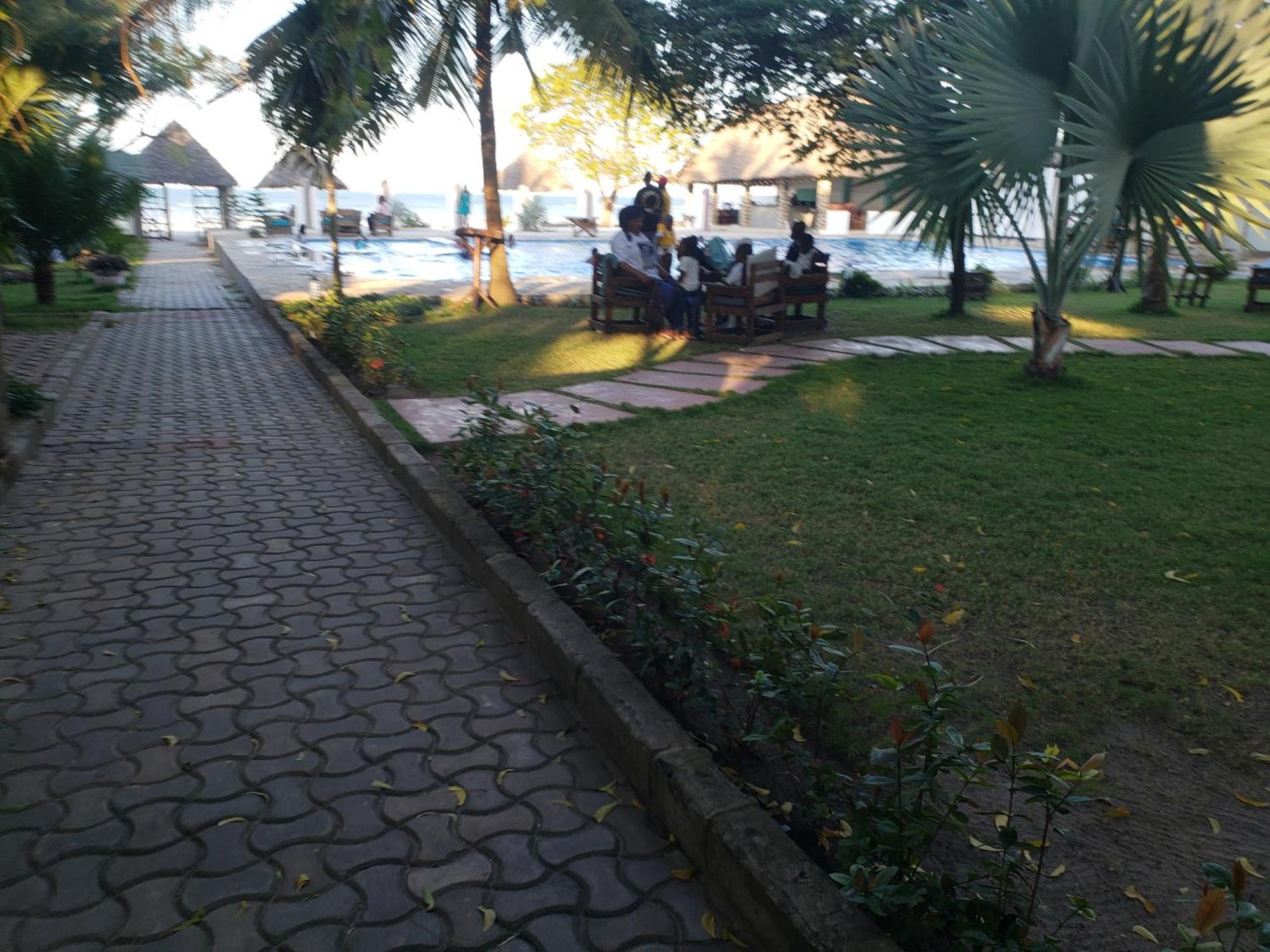 Kwa Mama Village Beach Resort دار السلام المظهر الخارجي الصورة