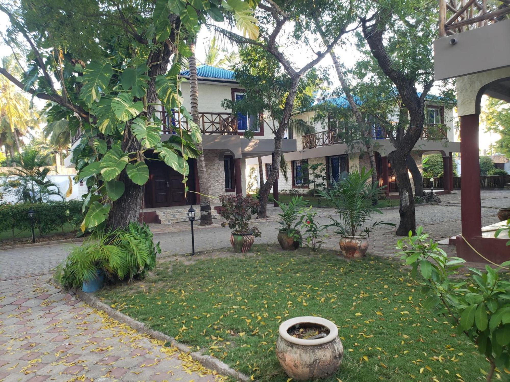 Kwa Mama Village Beach Resort دار السلام المظهر الخارجي الصورة